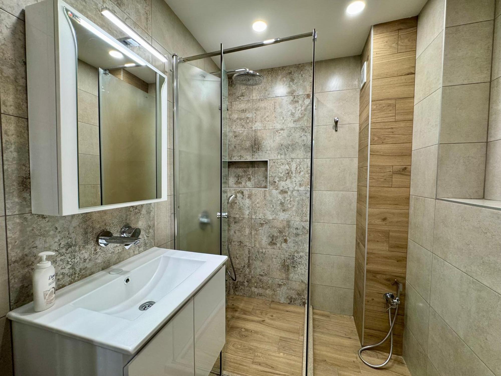 Parkcentral Luxury In City Center 7 Veliko Tŭrnovo Exterior photo