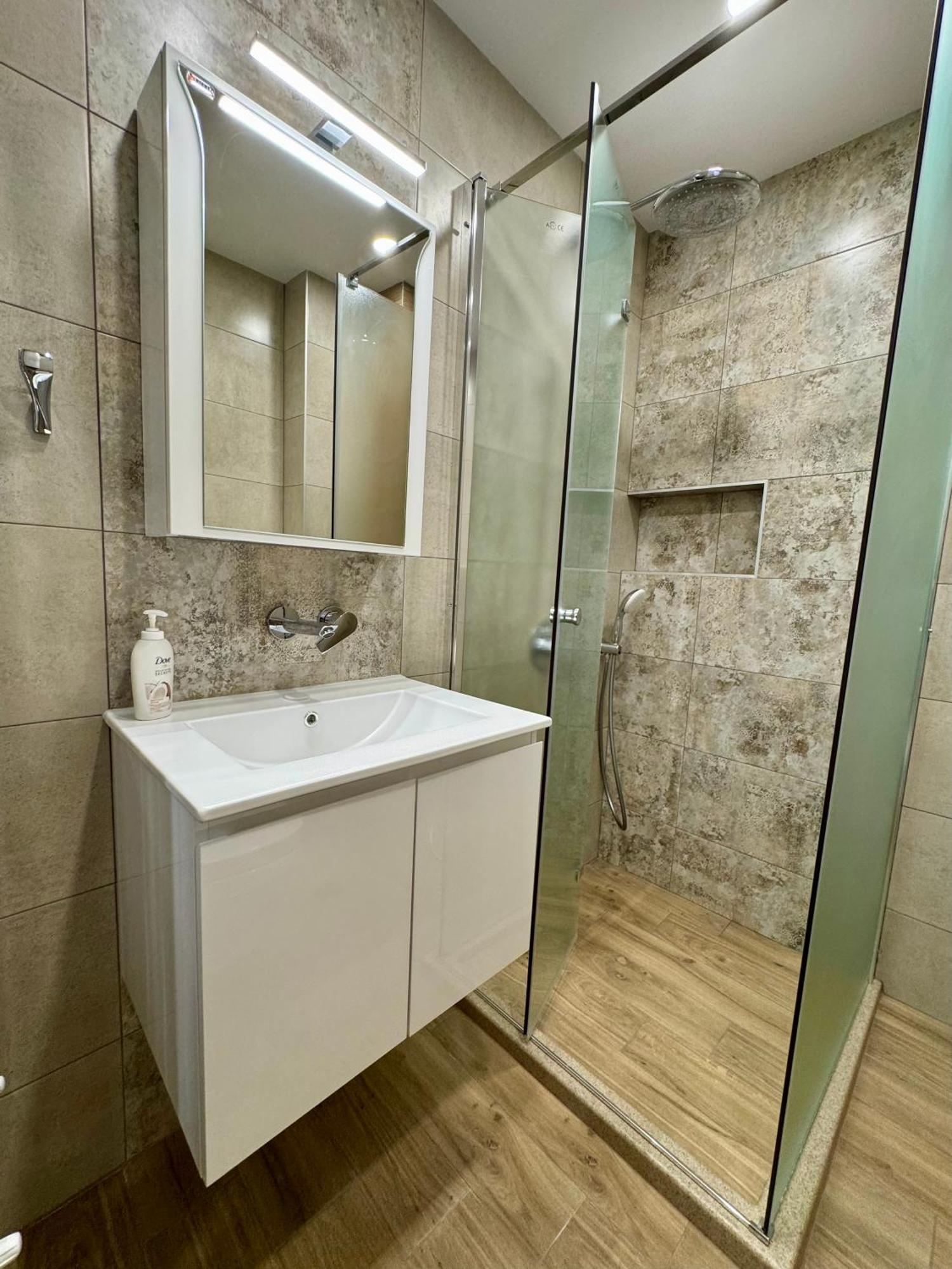 Parkcentral Luxury In City Center 7 Veliko Tŭrnovo Exterior photo
